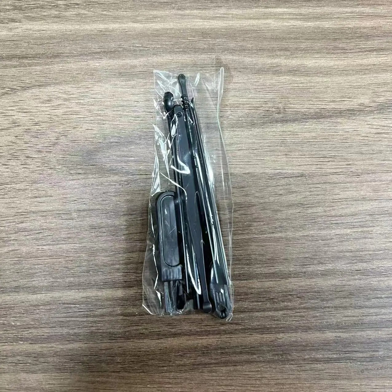 Wireless ear wax remover